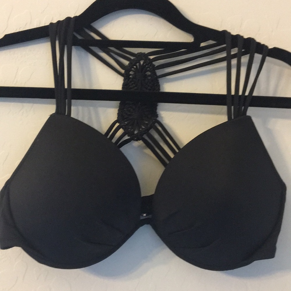 Victoria’s Secret black swim top. Size 34 D